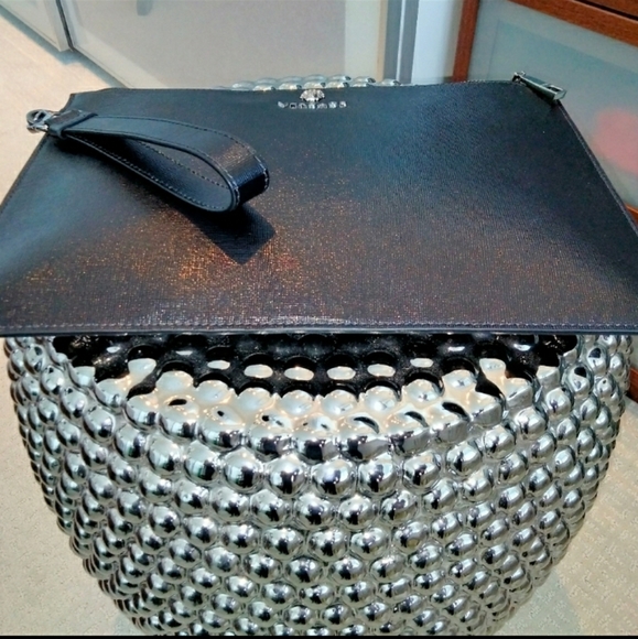 COPY - Versace authentic leather clutch with wristlet strap and silver hardware. - Picture 9 of 12